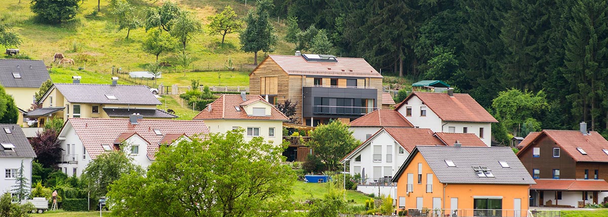 Foto der Ortschaft Plüderhausen-Walkersbach mit dem Praxis-Gebäude